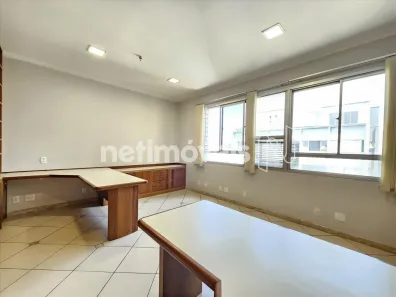Sala Comercial à venda, 35m² no Lourdes, Belo Horizonte