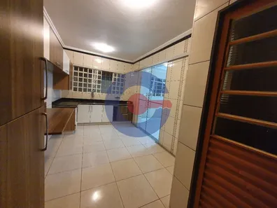 Casa com 3 Quartos à venda, 100m² no Jardim Kennedy, Rio Claro