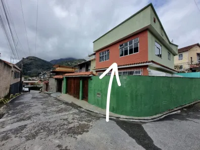 Sobrado com 2 Quartos para alugar, 70m² no Cascatinha, Petrópolis
