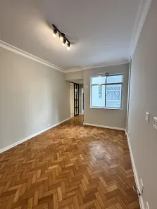Apartamento com 2 Quartos para alugar, 75m² no Copacabana, Rio de Janeiro