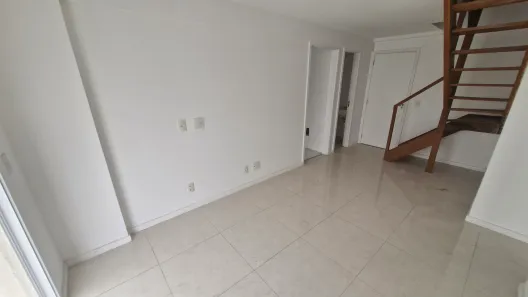 Cobertura com 2 Quartos para venda ou aluguel, 121m² no Anil, Rio de Janeiro