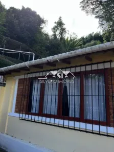 Casa com 1 Quarto para alugar, 55m² no Estrada da Saudade, Petrópolis