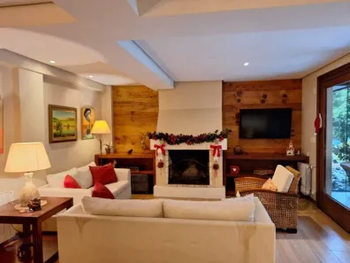 Casa de Condomínio com 4 Quartos à venda, 160m² no Planalto, Gramado