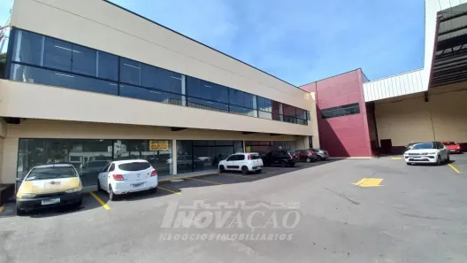 Sala Comercial para alugar, 200m² no Cruzeiro, Caxias do Sul