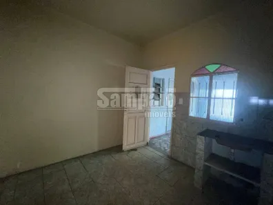 Casa com 1 Quarto para alugar, 25m² no Campo Grande, Rio de Janeiro