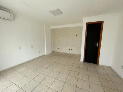 Ponto Comercial à venda, 155m² no Lagoa Nova, Natal