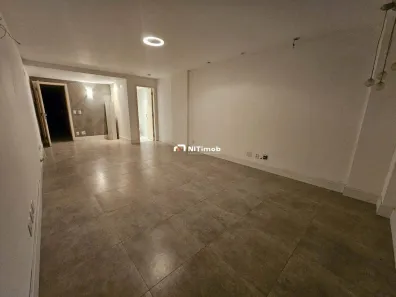 Sala Comercial à venda, 25m² no São Francisco, Niterói