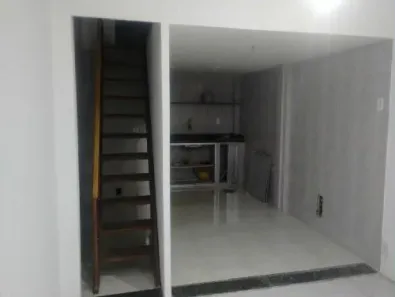 Ponto Comercial para alugar, 85m² no Taquara, Rio de Janeiro