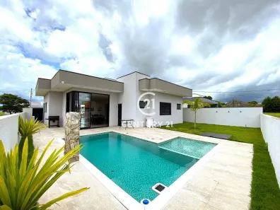 Casa de Condomínio com 3 Quartos à venda, 190m² no Jardim Ninho Verde II, Pardinho