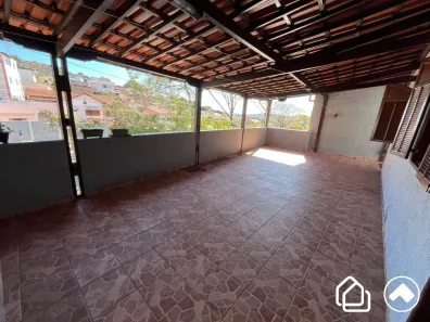 Casa com 3 Quartos para venda ou aluguel, 405m² no Estrela do Oriente, Belo Horizonte