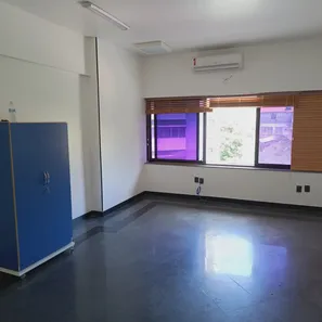 Sala Comercial à venda, 30m² no Parque Bela Vista, Salvador