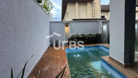 Casa de Condomínio com 3 Quartos à venda, 208m² no Jardins Valência, Goiânia