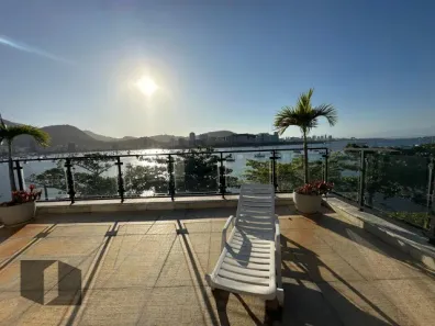 Casa com 4 Quartos para alugar, 458m² no Urca, Rio de Janeiro