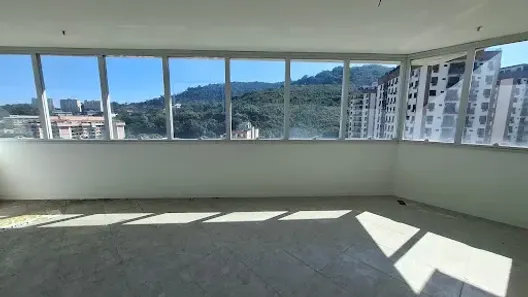 Sala Comercial à venda, 29m² no Santa Rosa, Niterói