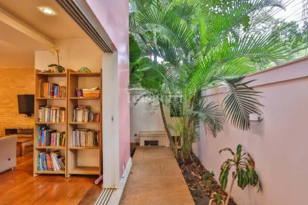 Casa com 3 Quartos à venda, 236m² no Humaitá, Rio de Janeiro