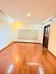 Sobrado com 4 Quartos para alugar, 300m² no Setor Habitacional Vicente Pires - Trecho 3, Brasília