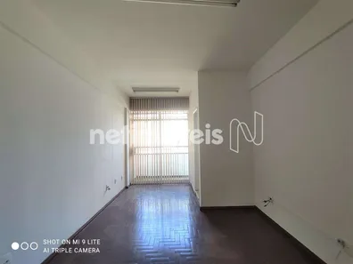 Sala Comercial à venda, 31m² no Santo Antônio, Belo Horizonte