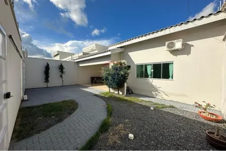 Casa com 3 Quartos à venda, 174m² no Loteamento Jardim Boa Sorte, Araguaína