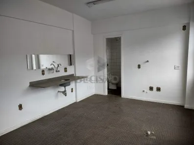 Sala Comercial para alugar, 29m² no Santa Efigênia, Belo Horizonte