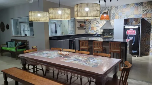 Casa com 5 Quartos para alugar, 364m² no Interlagos (Abrantes), Camaçari