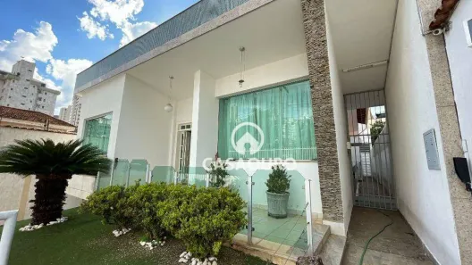 Casa com 7 Quartos à venda, 400m² no São Lucas, Belo Horizonte