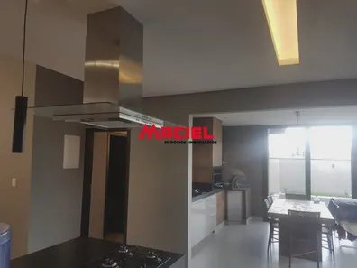 Casa de Condomínio com 3 Quartos à venda, 190m² no Residencial Colinas, Caçapava