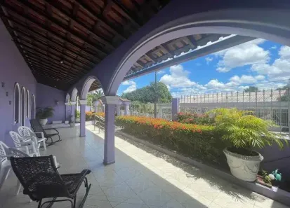 Casa com 3 Quartos à venda, 150m² no Aleixo, Manaus