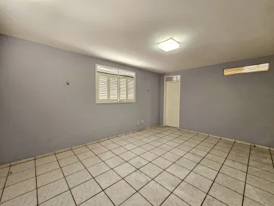 Casa com 3 Quartos para alugar, 230m² no Nossa Senhora de Nazaré, Natal