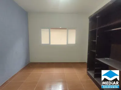 Casa com 1 Quarto para alugar, 38m² no Santa Tereza, Belo Horizonte