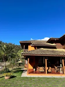 Casa de Condomínio com 5 Quartos para alugar, 300m² no Pedro do Rio, Petrópolis