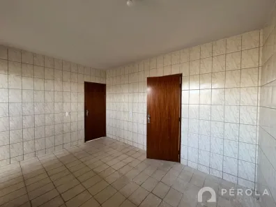 Apartamento com 3 Quartos para alugar, 54m² no Jardim Mariliza, Goiânia