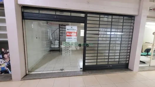 Ponto Comercial para alugar, 60m² no São Pelegrino, Caxias do Sul