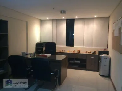 Sala Comercial à venda, 113m² no Stiep, Salvador