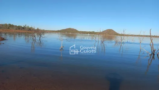 Fazenda/Sítio com 3 Quartos à venda, 300m² no , Niquelândia