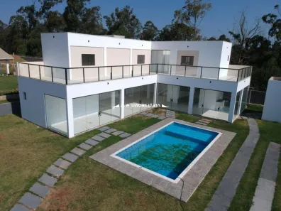 Fazenda/Sítio com 4 Quartos à venda, 1000m² no , Mairinque