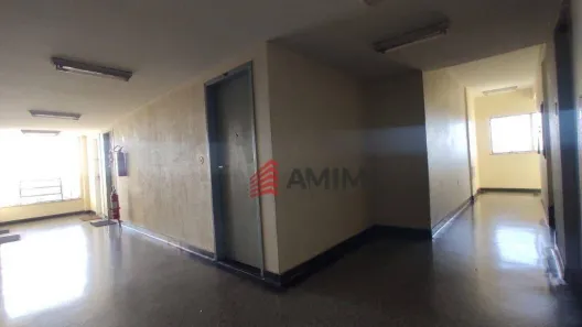Sala Comercial à venda, 31m² no Centro, São Gonçalo