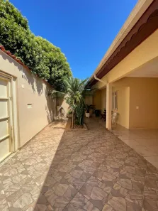 Casa com 3 Quartos à venda, 208m² no Parque Residencial Rosamélia II, Cosmópolis
