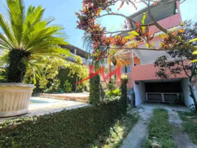 Casa com 3 Quartos à venda, 81m² no Vila Três, São Gonçalo