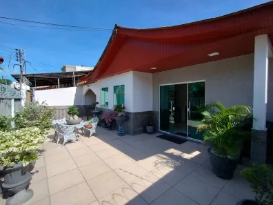 Casa com 4 Quartos à venda, 450m² no Dom Pedro I, Manaus
