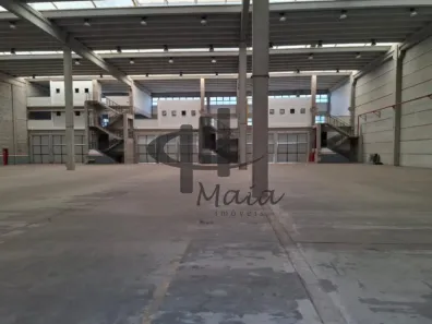 Galpão/Depósito/Armazém para alugar, 1385m² no Centro, Araçariguama