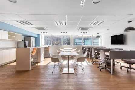 Sala Comercial para alugar, 100m² no Asa Norte, Brasília