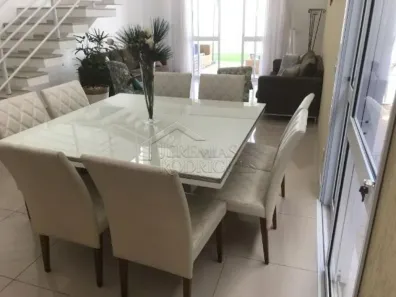 Casa de Condomínio com 3 Quartos à venda, 236m² no Castelo, Tremembé