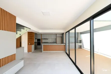 Casa de Condomínio com 4 Quartos para alugar, 165m² no Jardins Marselha, Aparecida de Goiânia