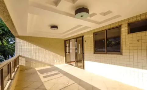 Apartamento com 3 Quartos para alugar, 110m² no Recreio dos Bandeirantes, Rio de Janeiro