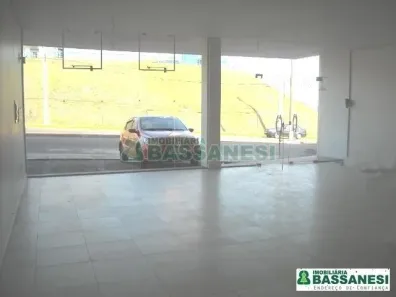 Ponto Comercial à venda, 256m² no Sanvitto, Caxias do Sul