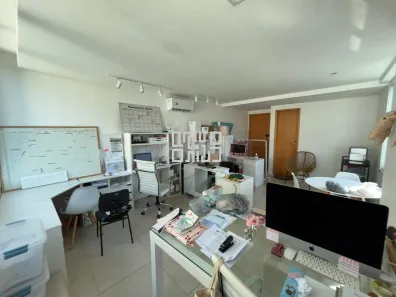 Sala Comercial à venda, 30m² no São Francisco, Niterói