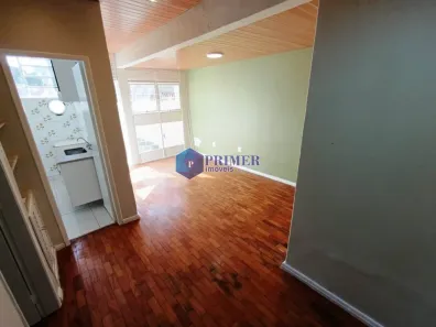 Casa com 2 Quartos para alugar, 90m² no Santo Antônio, Belo Horizonte