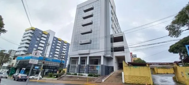Sala Comercial para alugar, 32m² no Centro, Gravataí