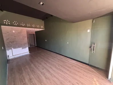Ponto Comercial para alugar, 25m² no Angola, Betim
