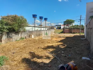 Lote/Terreno para alugar, 10m² no Boa Vista, Anápolis